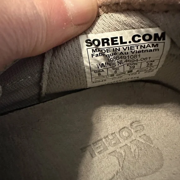 Sorel Sneakers Size 8 - Picture 2 of 6